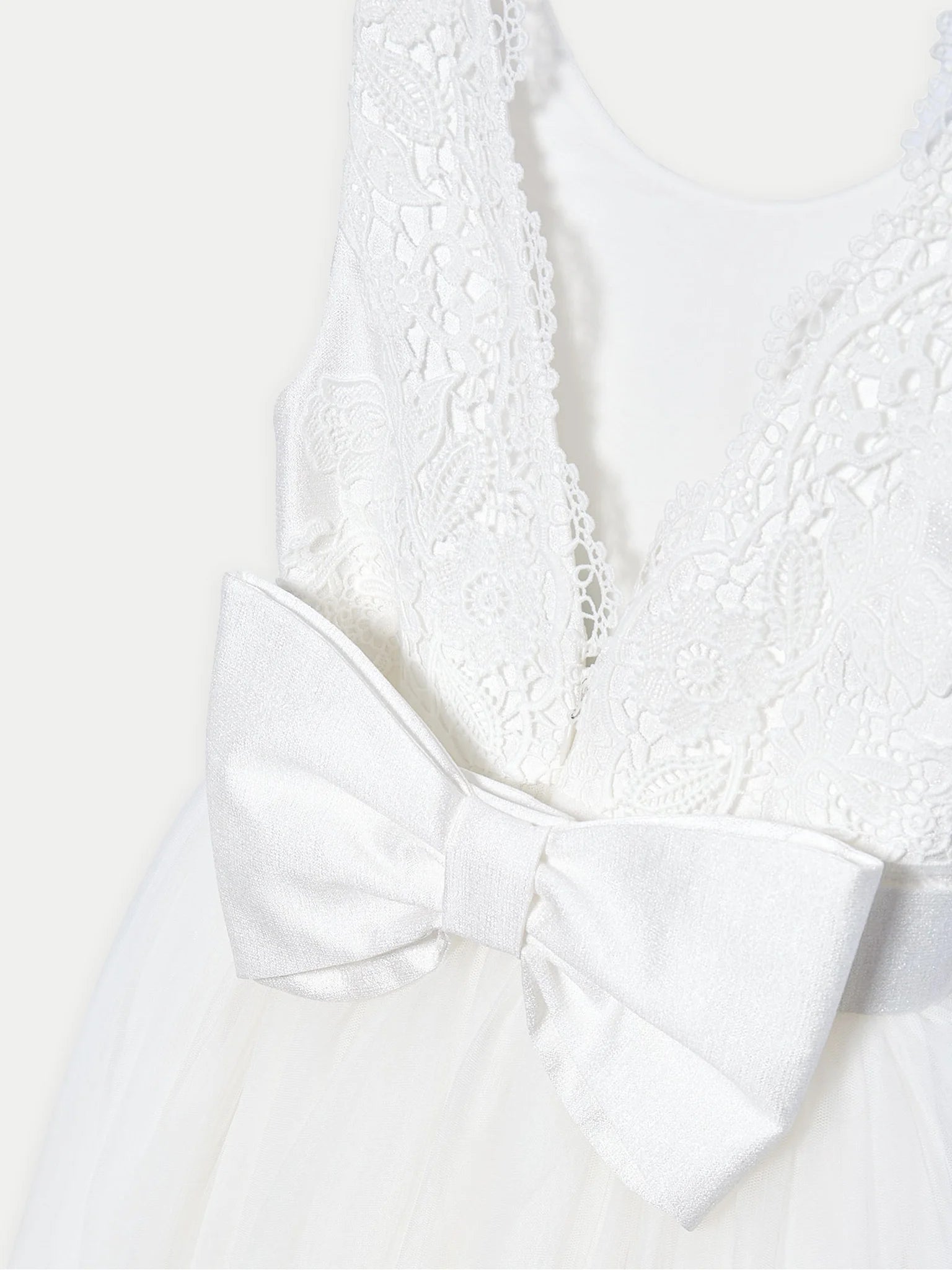 Abel&Lula Beyaz Dantelli Arkası Fiyonklu Abiye Elbise