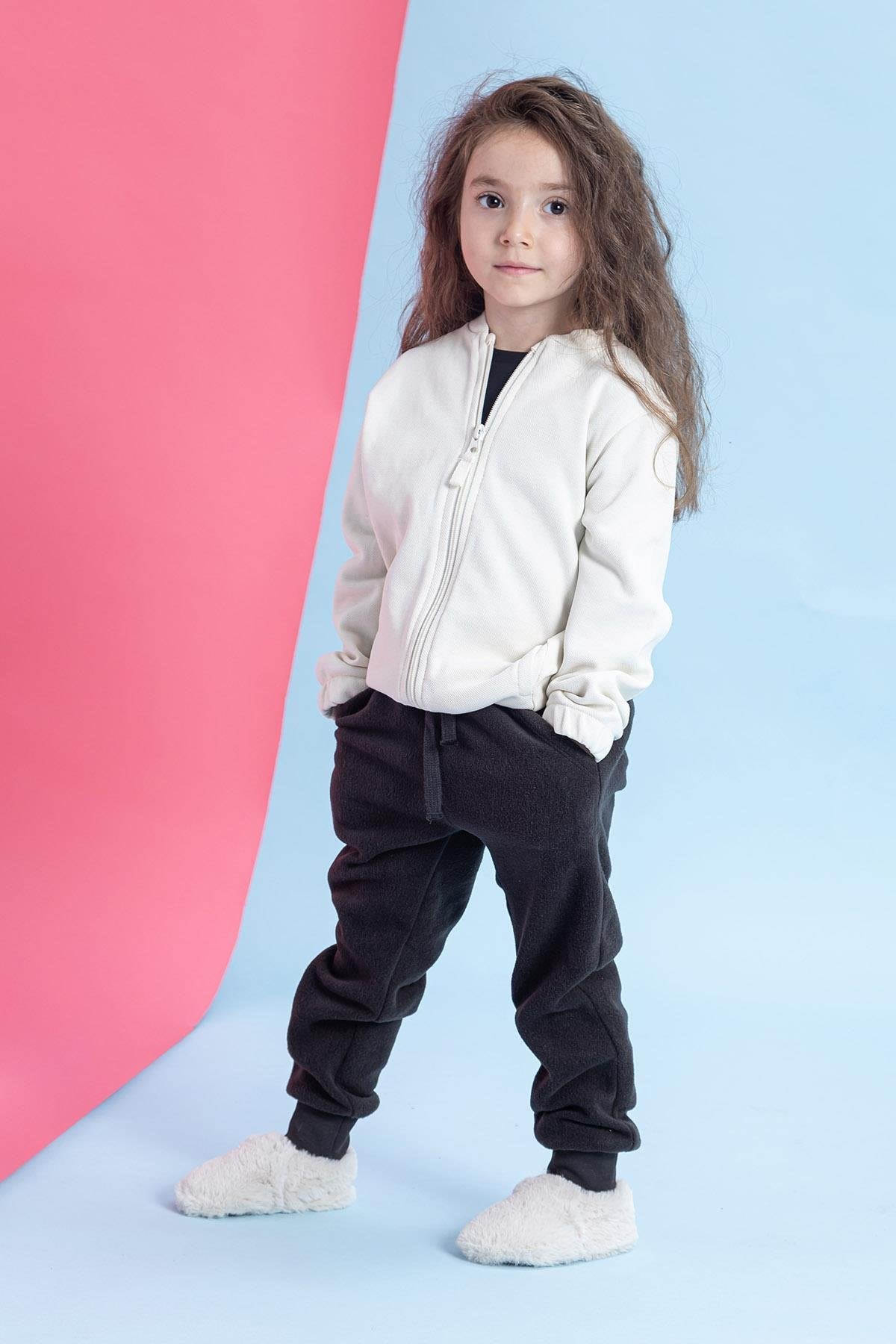 Hopfrög Furry Furry Kırık Beyaz Kürk Barefoot Patik