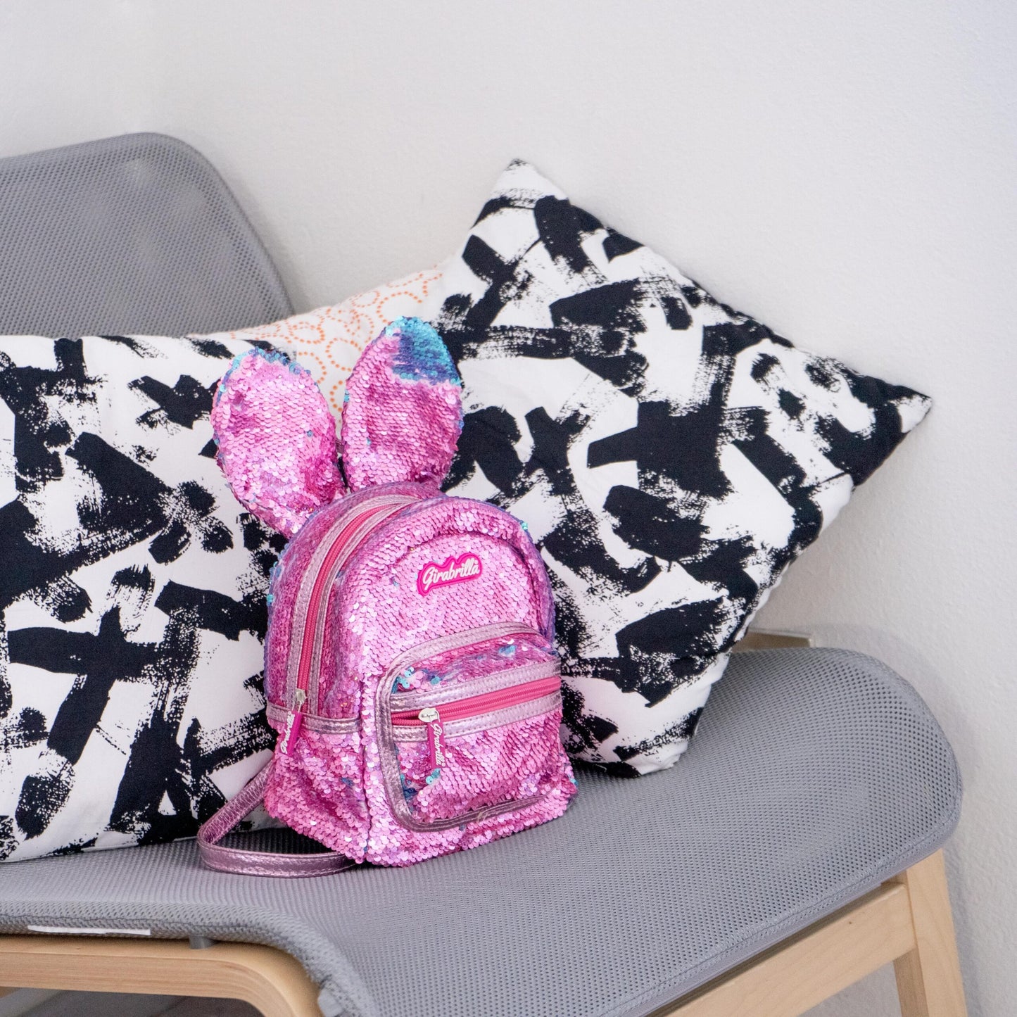 Girabrilla Koyu Pembe Payetli Tavşan Kız Çocuk Sırt Çantası